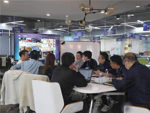 軟銀機器人與擎朗智能深化戰(zhàn)略合作 共拓全球餐飲服務(wù)機器人市場新篇章